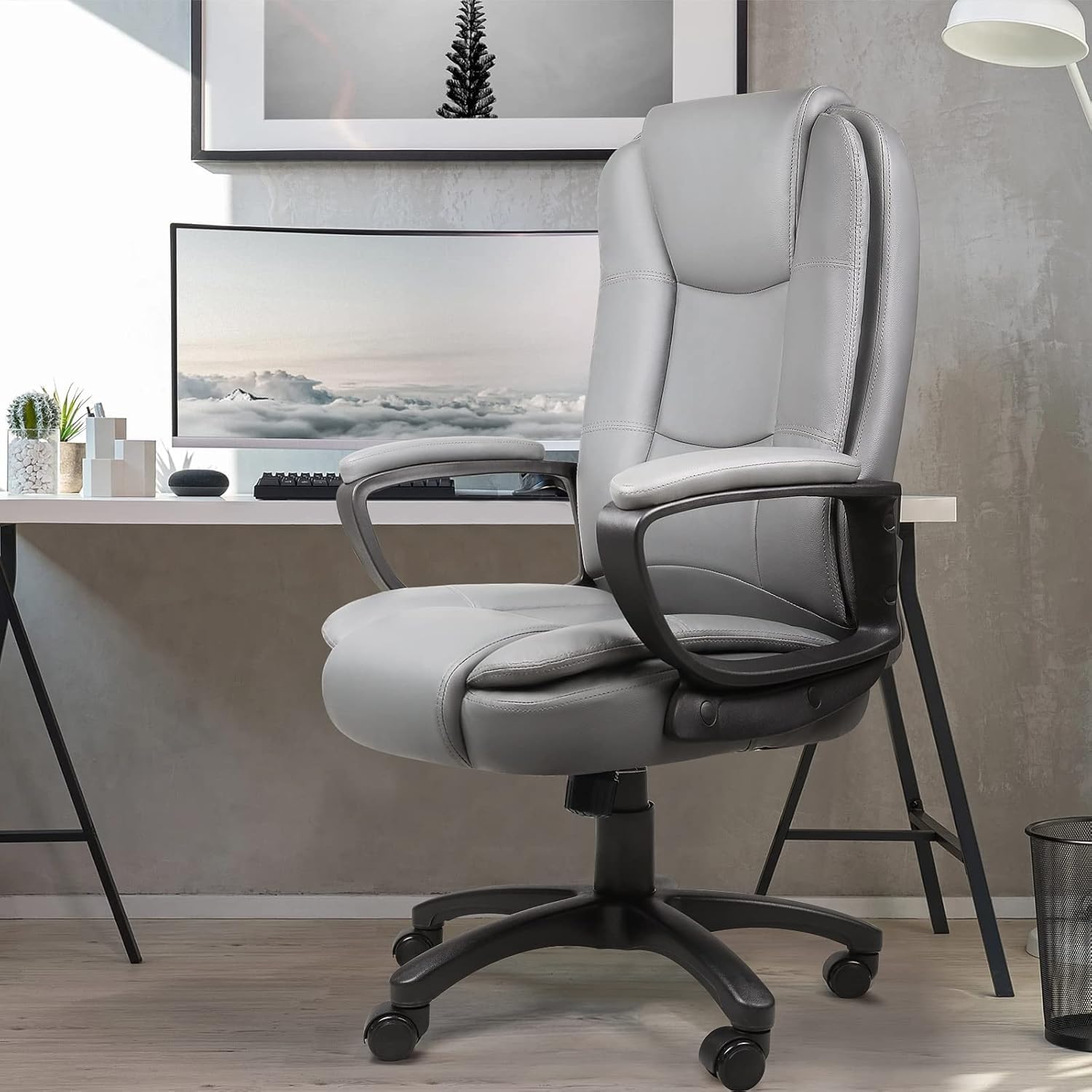 Leather Office Desk Chair,Ergonomic Office Chair with Lumbar Support,Computer Chair,Executive Leather Chair with Padded Flip-up Arm,Adjustable Armrests, Black,275LBS