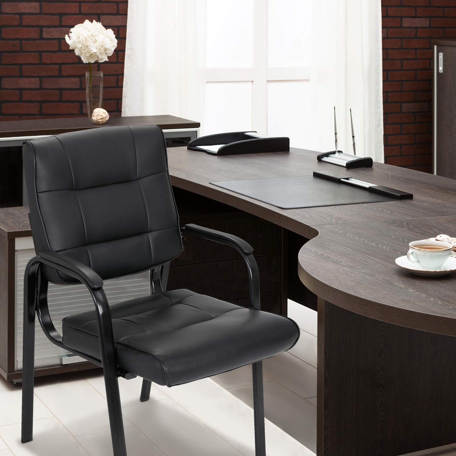 Office Guest Chair Bonded Leather Executive Side Chair Reception Chair with Solid Metal Frame Home Office Furniture