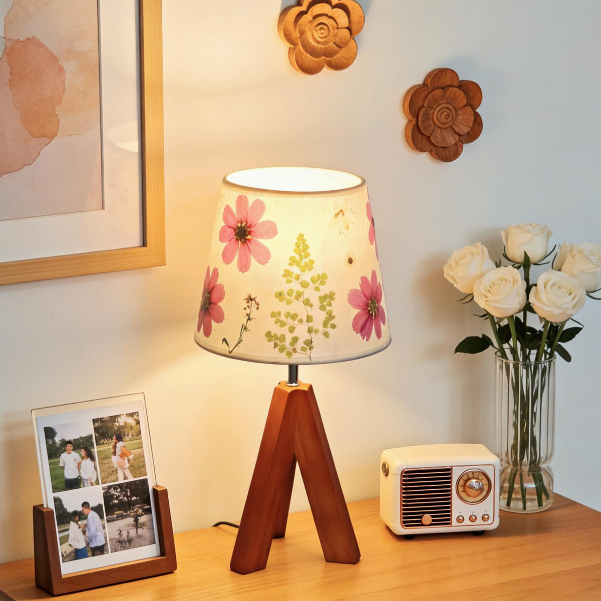 Dried Flowers Tripod Table Lamp 14.17in, 9W LED Dimmable Cute Bedside Lamp with Flowers Linen Lampshade for Nursery, Bedroom, Kid Room, Living Room, Light Brown Wooden Base