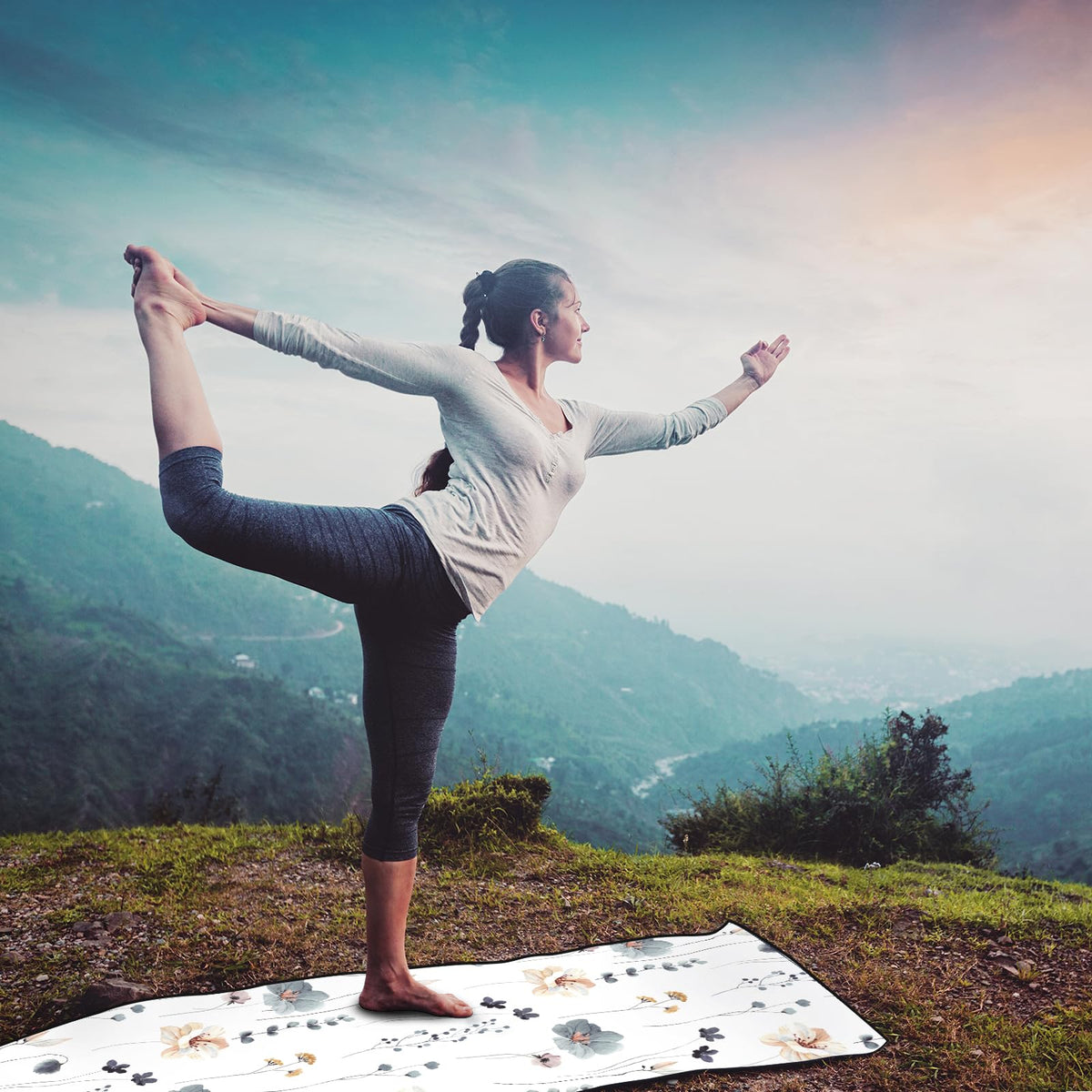 Non Slip Hot Yoga Towel, 70"x26", Watercolor Flowers