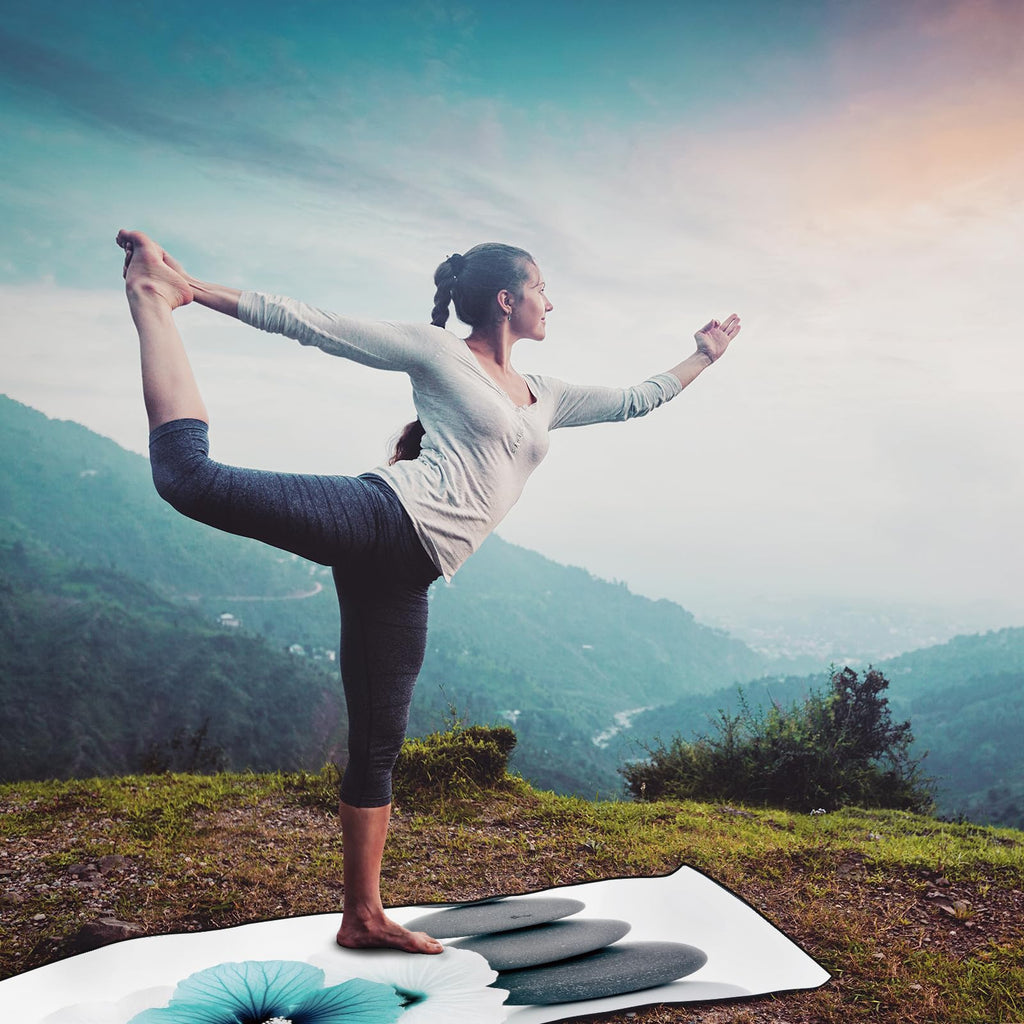 Non Slip Hot Yoga Towel, 70"x26", Blue White Flowers