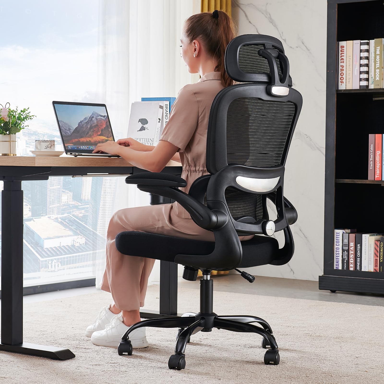 Office Chair Ergonomic Desk Chair, 330 LBS Home Mesh Office Desk Chairs with Wheels, Comfortable Gaming Chairs (Black)