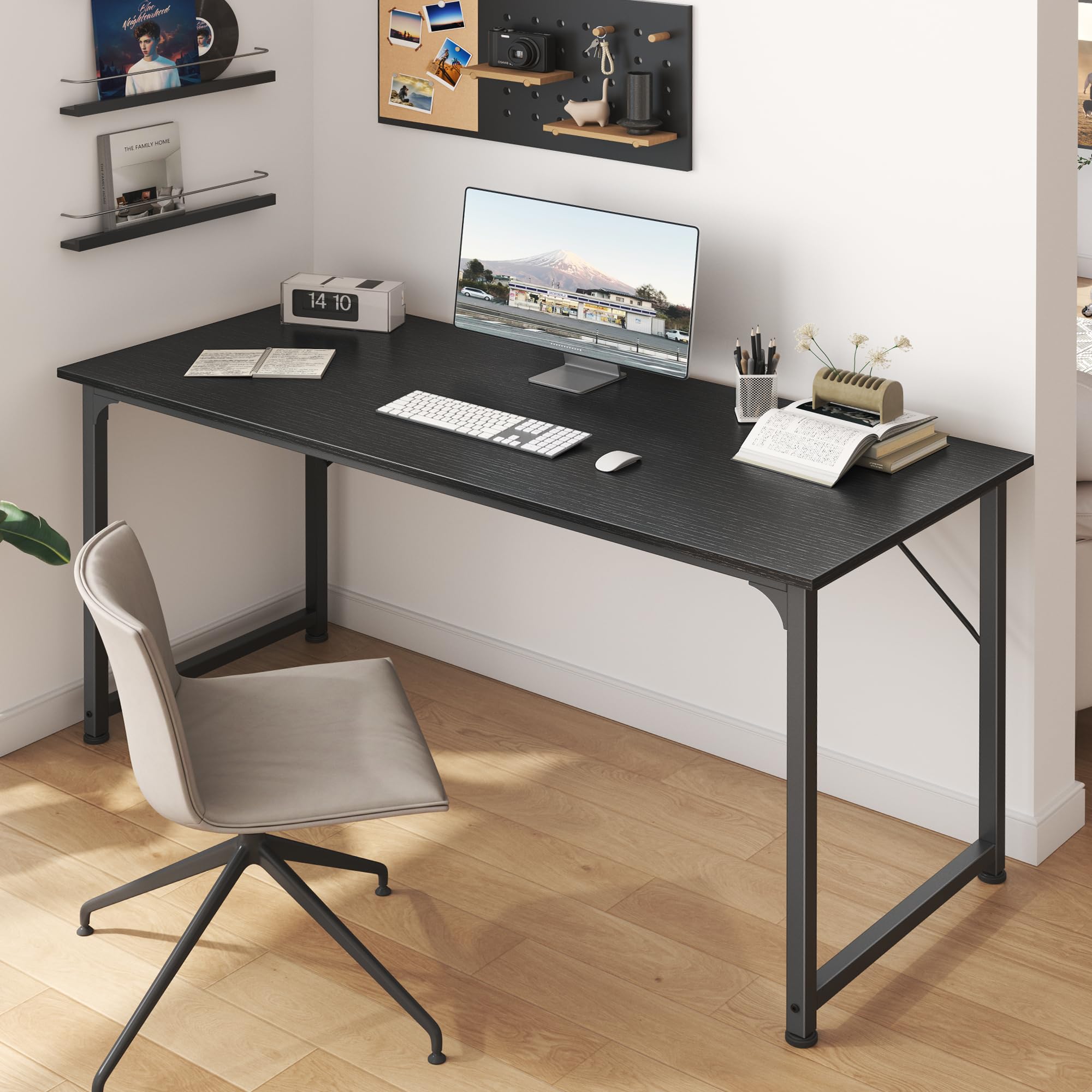 Computer Desk, 55 Inch Home Office Desk, Gaming Writing Work from Home Study Desk, Large Legroom, Sturdy Metal Frame, Modern Simple, Black