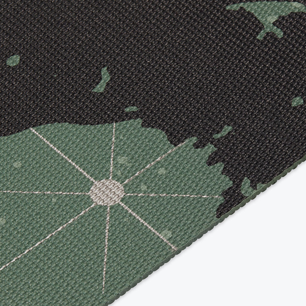 Yoga Mat Classic Print, 4mm Non-Slip Mat (Luminary)